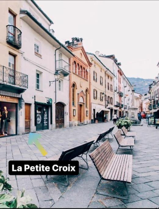 奥斯塔La Petite Croix公寓 外观 照片